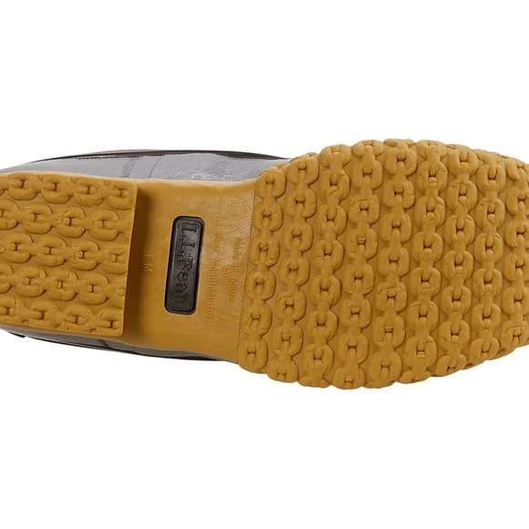 Men’s LL Bean 8 in. Thinsulate Bean Boots (size 8 medium) - Picture 2 of 8